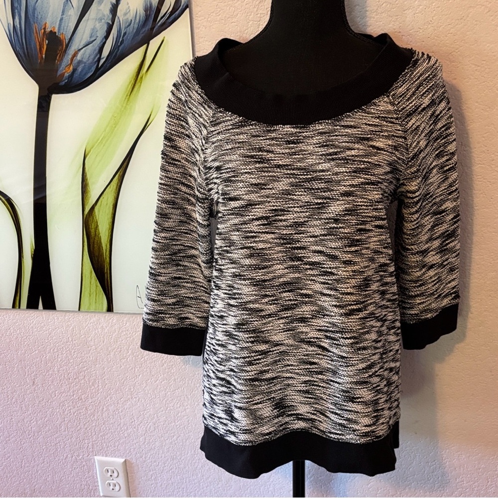 women’s shirt size medium